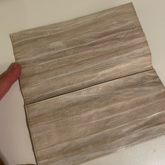 Vintage EEL skin wallet with check book - Picture 5 of 9